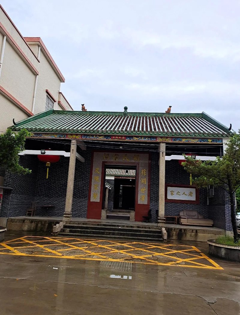 姓氏文化,不仅是家族历史的缩影,更是民族精神的重要载体。今天我们就来聊聊几个常见的姓氏文化知识点。